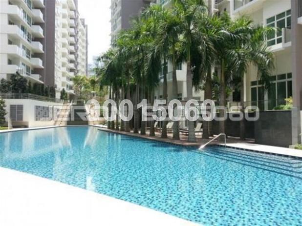 Vacanza @ East (D14), Condominium #68907052